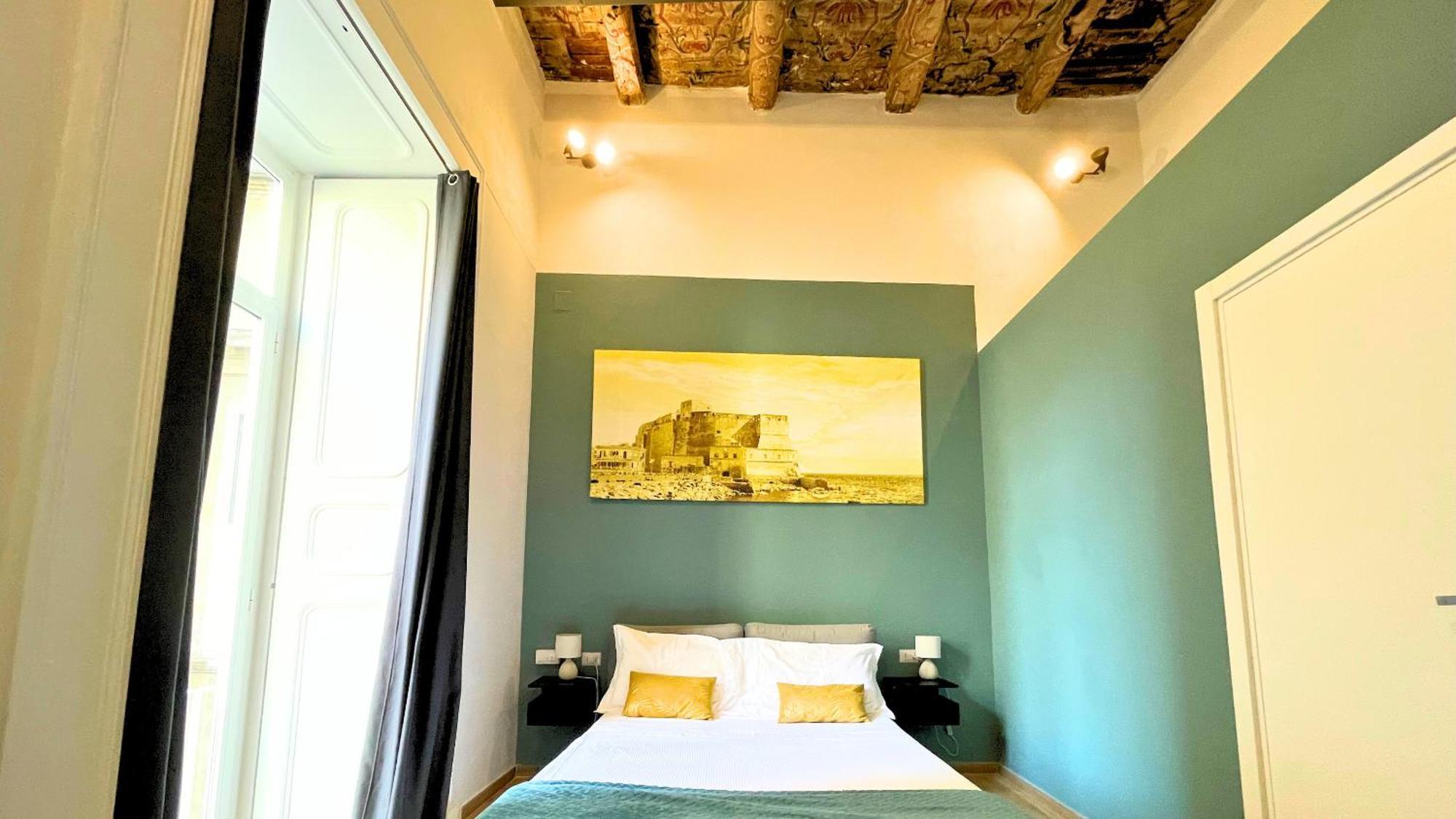 Hotel Palazzo Goyze à Naples Chambre photo